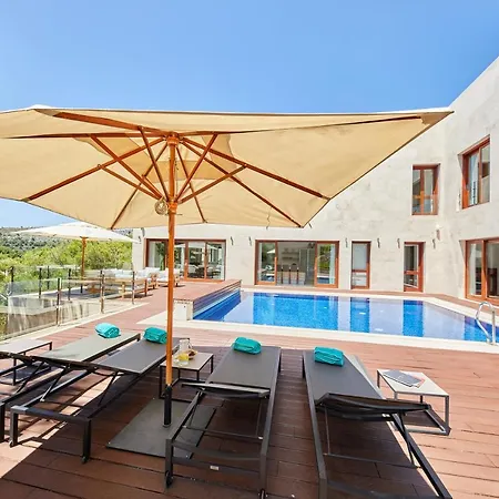Sapphire By Cap Vermell Estate Villa *