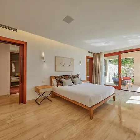 Villa Sapphire By Cap Vermell Estate
