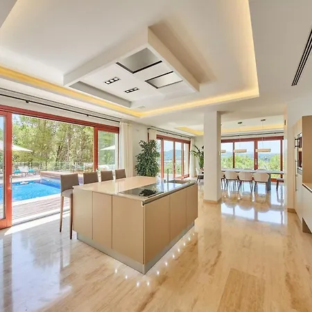 Sapphire By Cap Vermell Estate *
