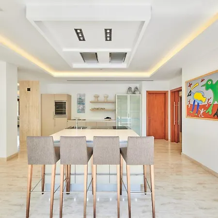 Sapphire By Cap Vermell Estate *